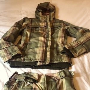 Winter suit for snowboard or ski